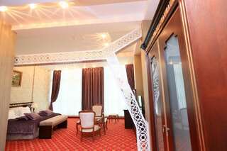 Курортные отели Spring Hotel Новханы Улучшенный двухместный номер с 1 кроватью-1